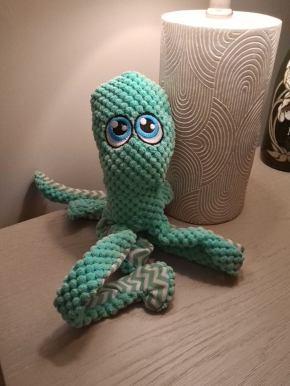 Plush Teal Octopus Pet Toy - Soft Chewy Plush for Pets